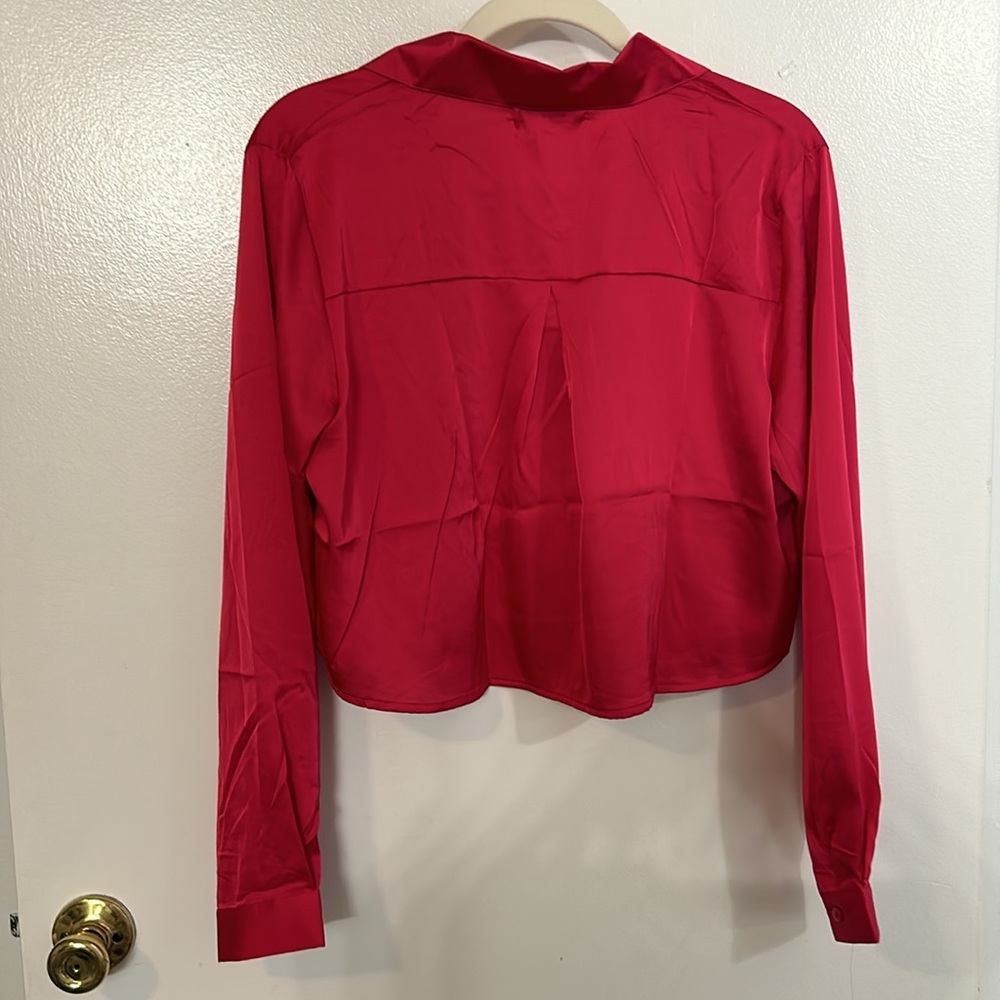 Satin button up - Picture 4 of 5